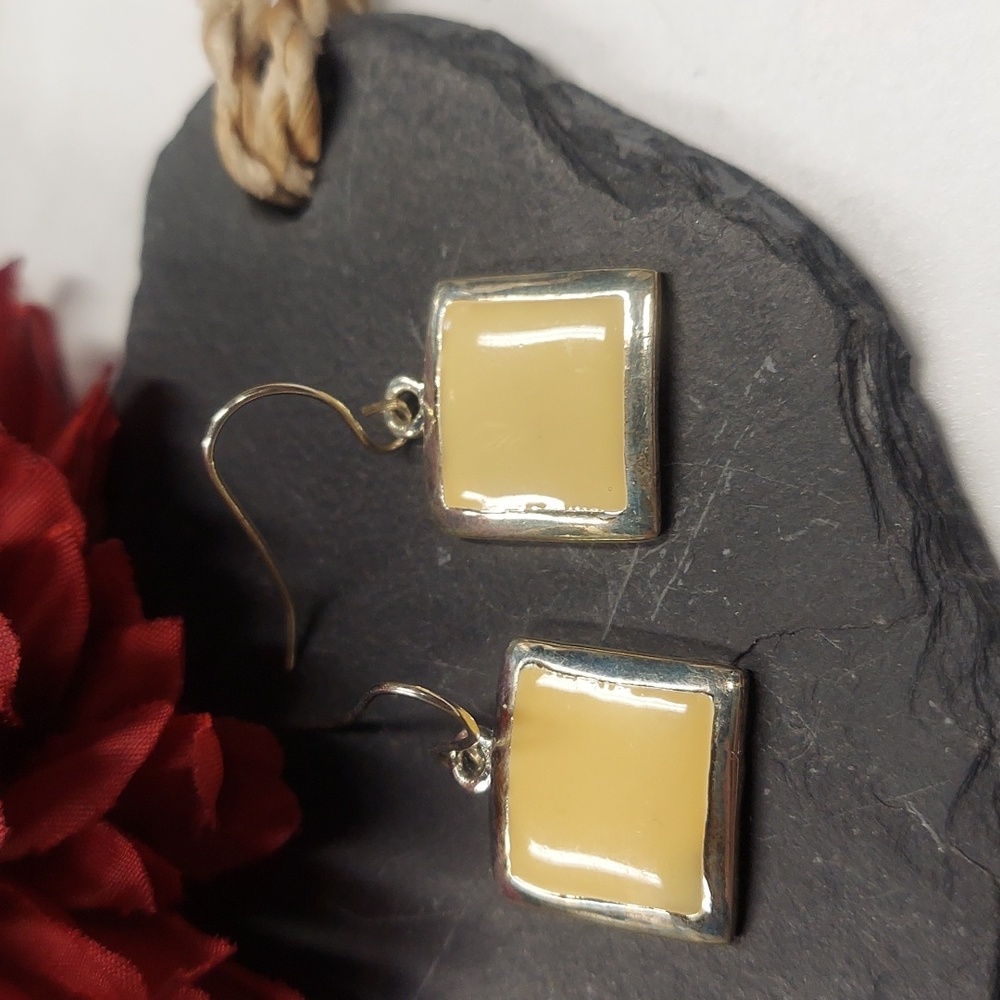 E1500 Silvertone Square Enamel Drop Earring - Picture 7 of 9